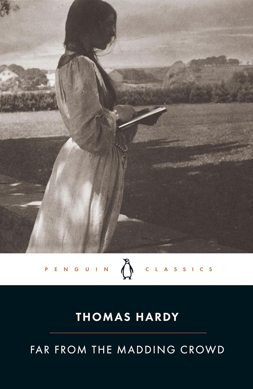 Far From The Madding Crowd (Penguin Classics) By Thomas Hardy